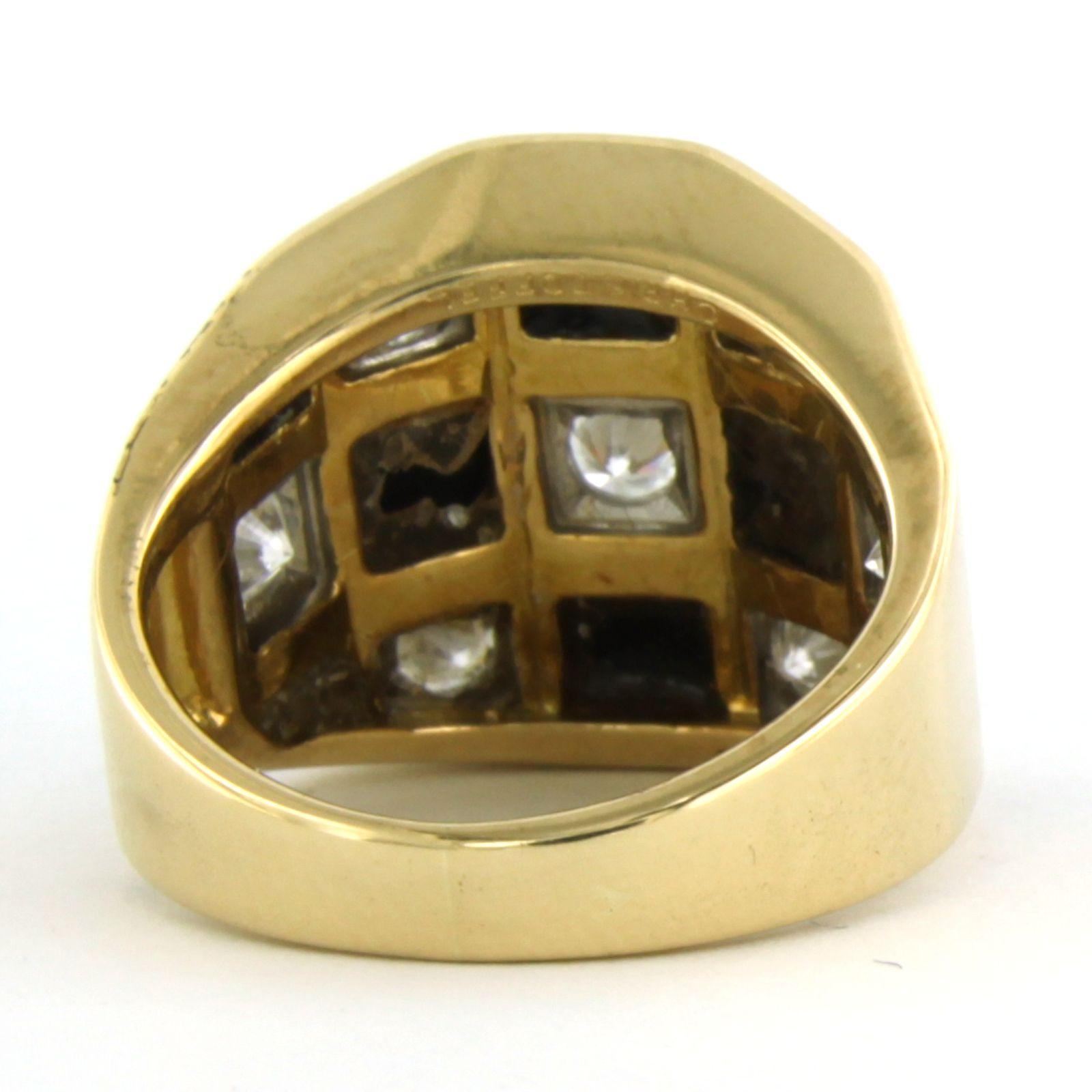 Brilliant Cut Ring with onyx and diamonds 18k bicolour gold For Sale
