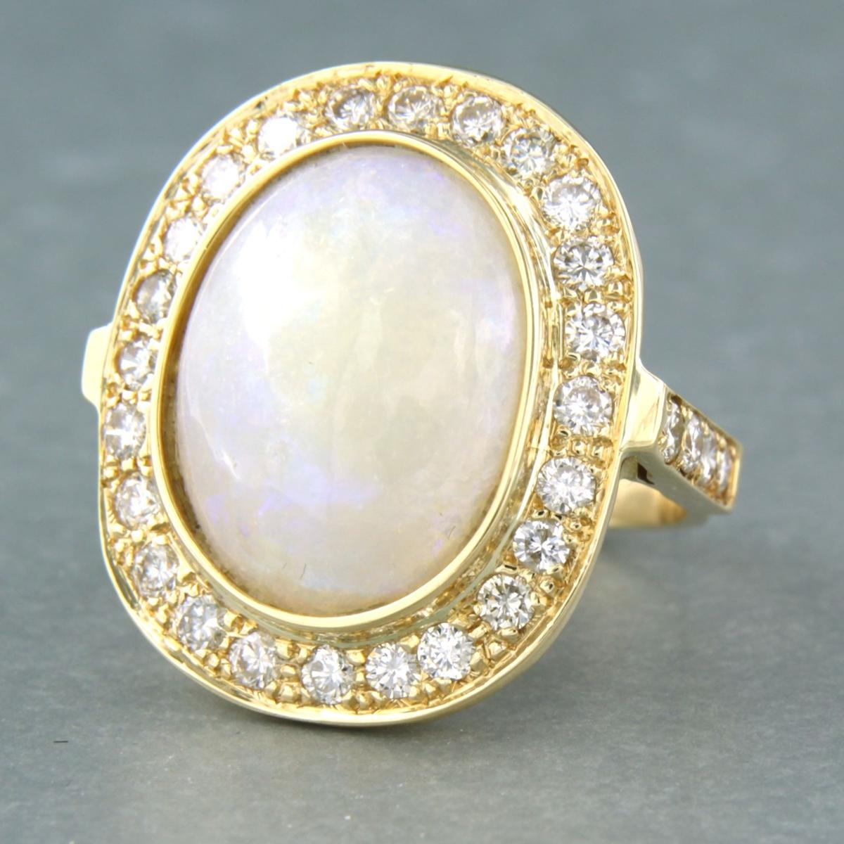 Ring mit Opal und Diamanten im Brillantschliff bis zu 1,50ct 14k Gold 10,1 Gramm Damen im Angebot