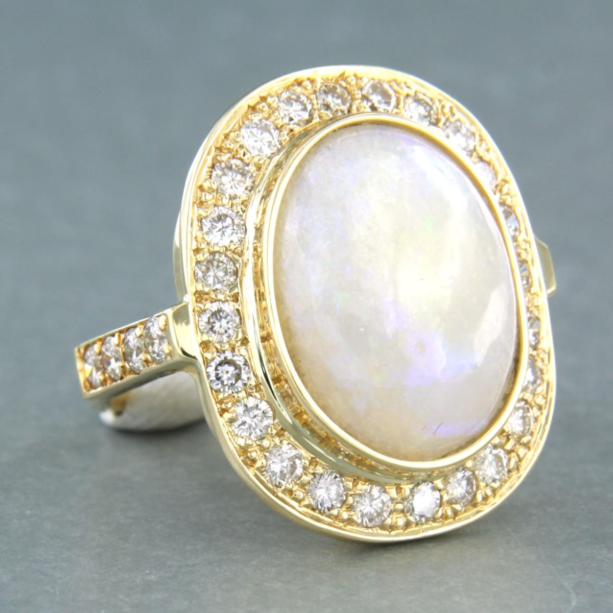 Ring mit Opal und Diamanten im Brillantschliff bis zu 1,50ct 14k Gold 10,1 Gramm im Angebot 1