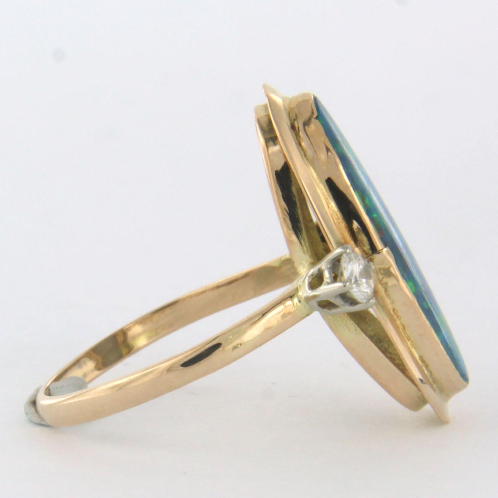 Ring with opal and diamond 14k yellow gold In Good Condition In The Hague, ZH
