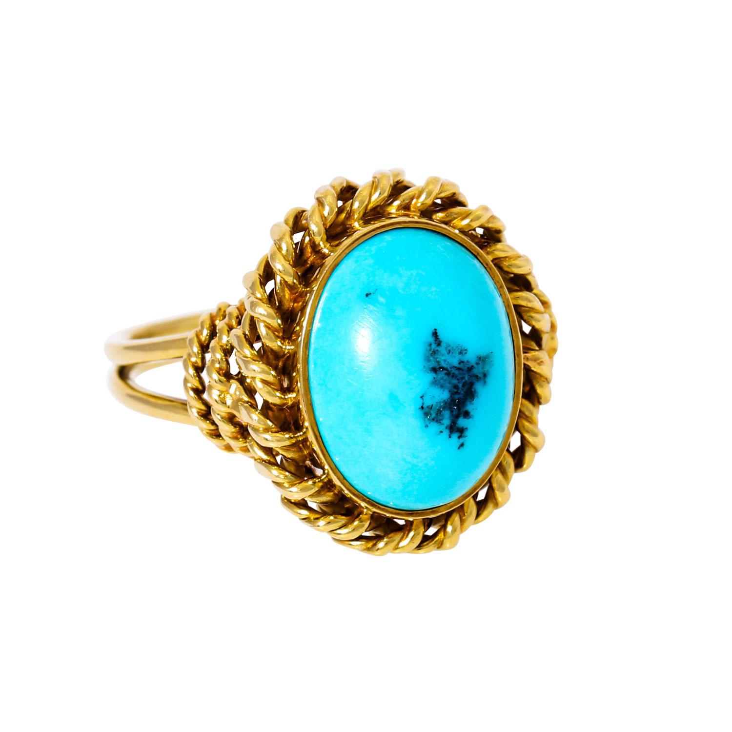approx. 1.3x1 cm, GG 14 K, 5.8 g, RW: 56, middle/late 20th century, slight traces of carry.

 Ring with oval turquoise cabochon, approx. 1.3x1 cm, 14k yellow gold, ring size 56, mid/end of 20th century, minimal signs of wear.