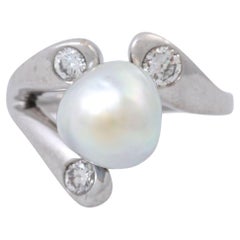 Ring with Pearl and 3 Diamonds