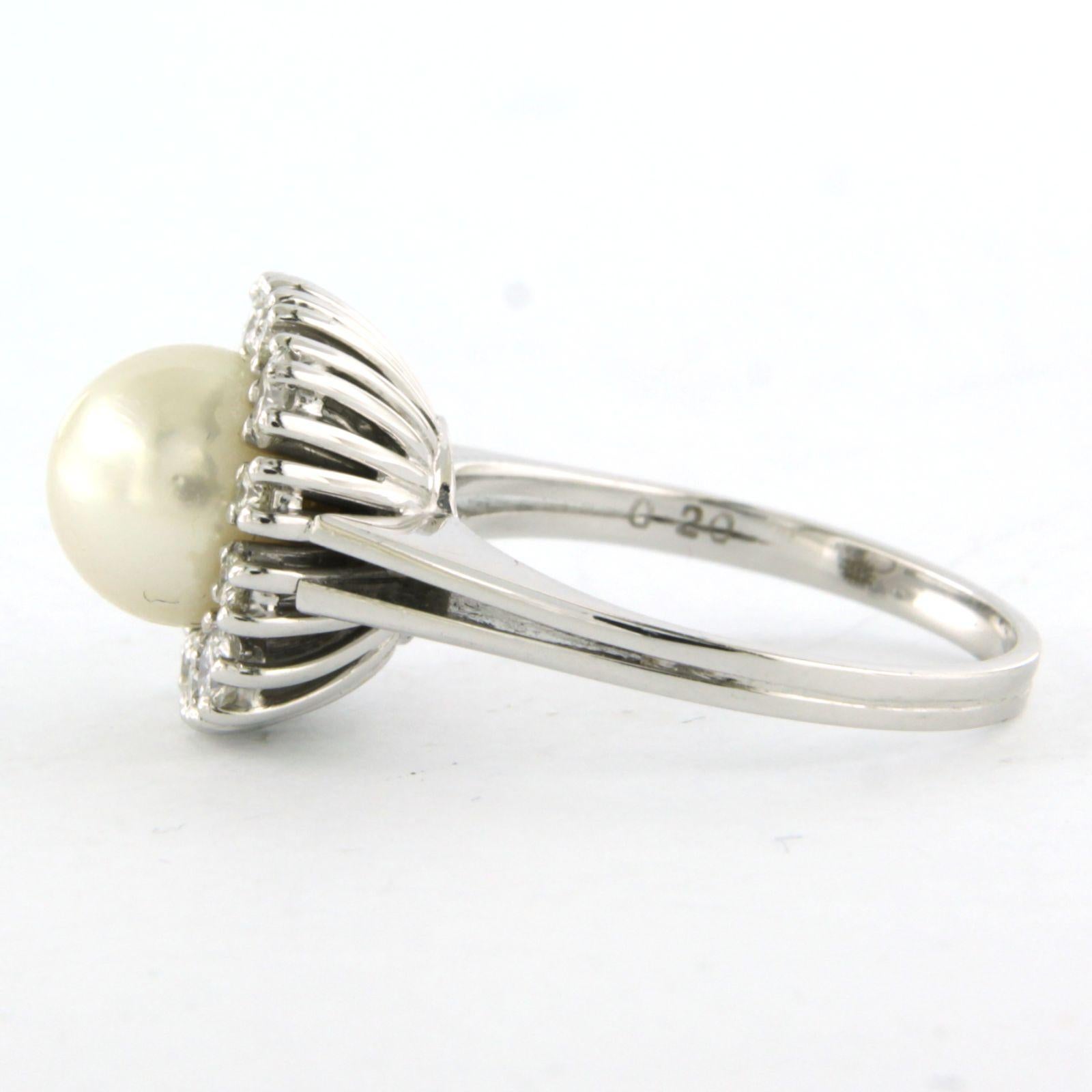 Ring mit Perle und Diamanten im Brillantschliff bis zu 0,52 ct. 14k Weißgold 5,8 Gramm im Zustand „Hervorragend“ im Angebot in The Hague, ZH
