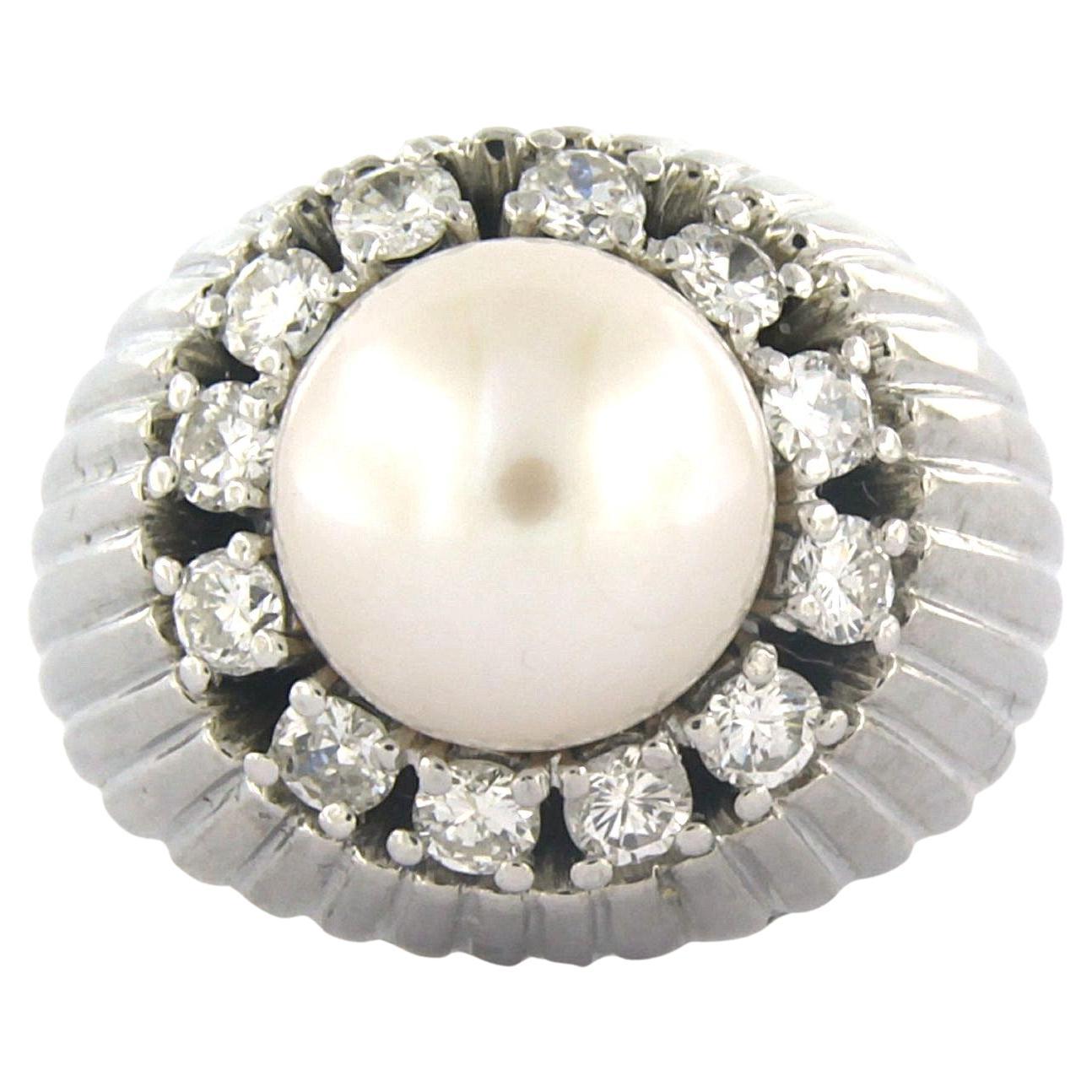 Ring mit Perle und Diamanten im Brillantschliff bis zu 0,80ct 18k Gold 14,4 Gramm