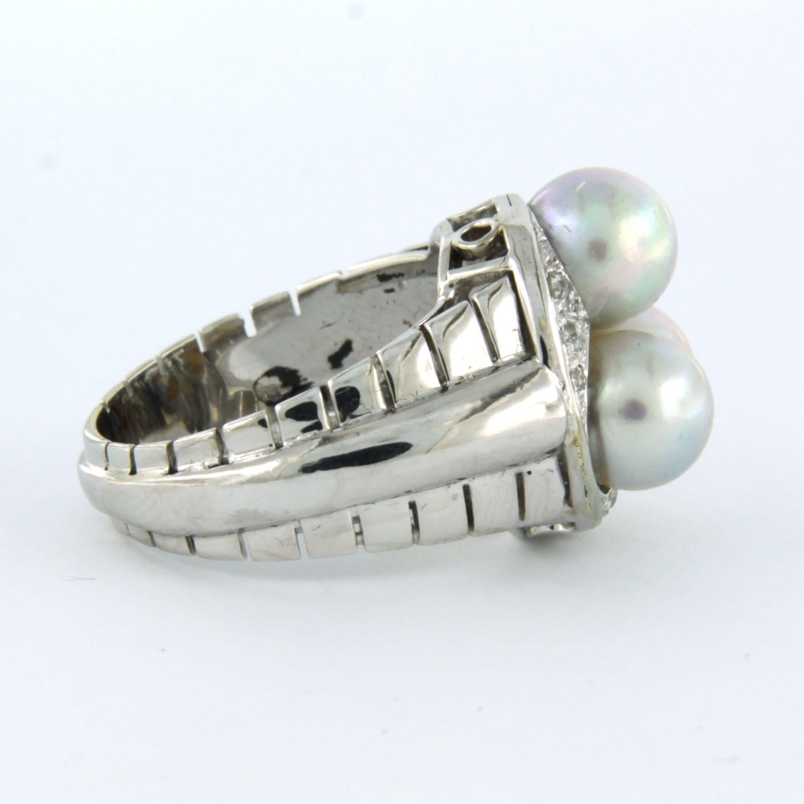 Ring with pearl and diamonds 18k white gold In Good Condition For Sale In The Hague, ZH