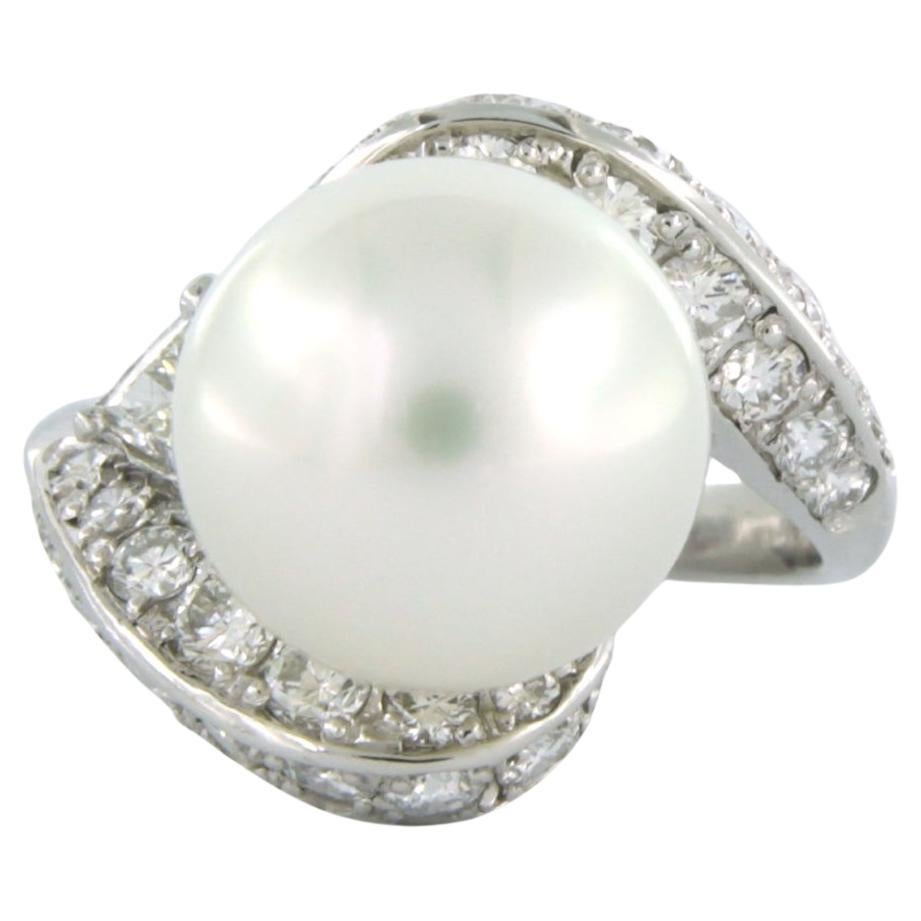 Ring with pearl and diamonds 900 platinum  For Sale