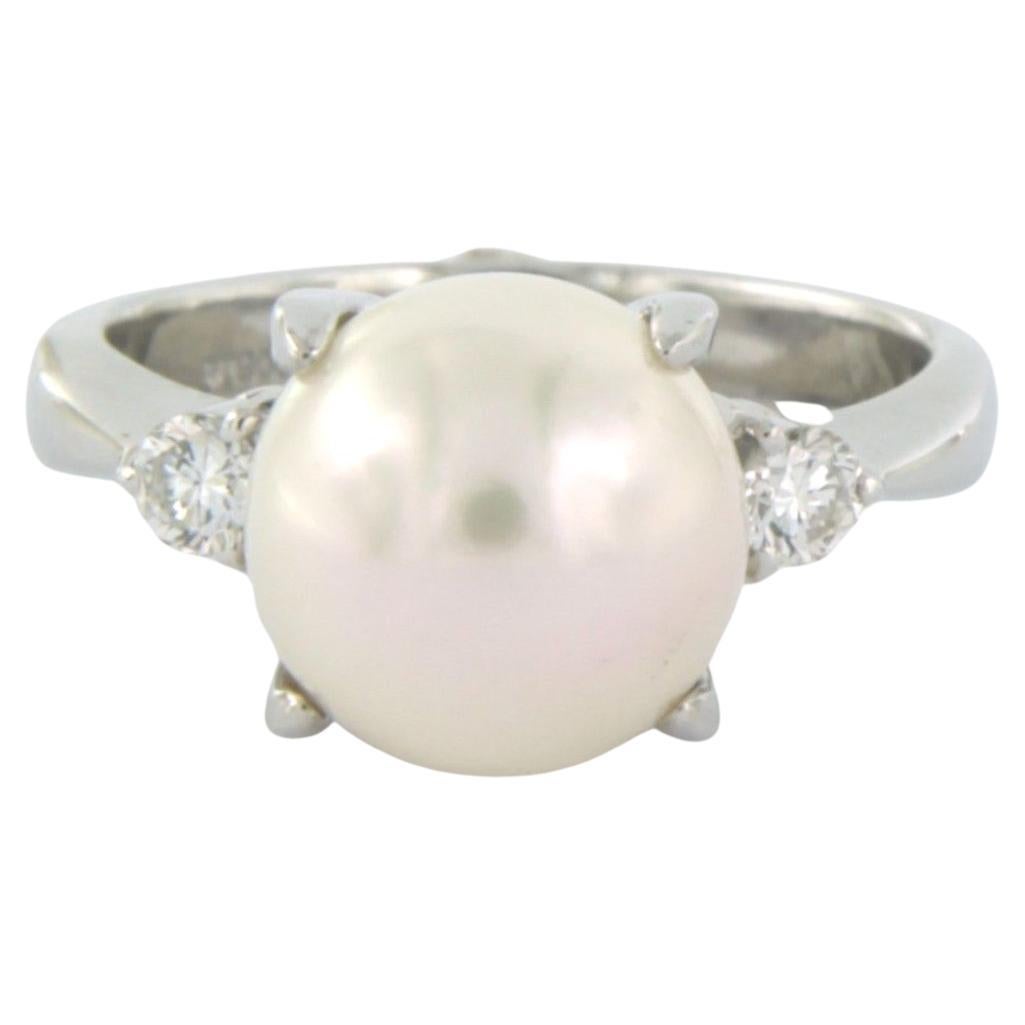Ring with pearl and diamonds platinum For Sale