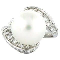 Anello con perla e diamanti fino a 1,41 carati in platino 8,8 grammi