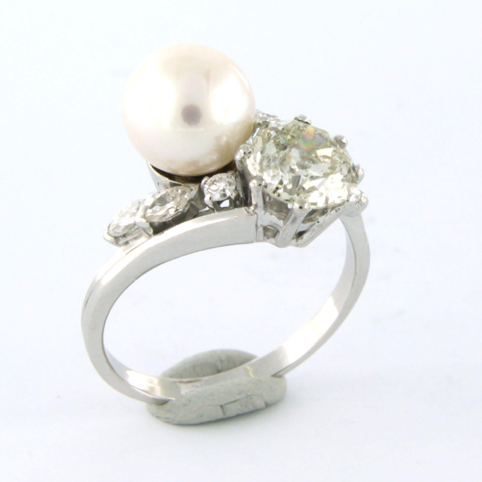 Donna Anello con perla e diamanti fino a 1,90ct in oro bianco 18k 5,8 grammi in vendita