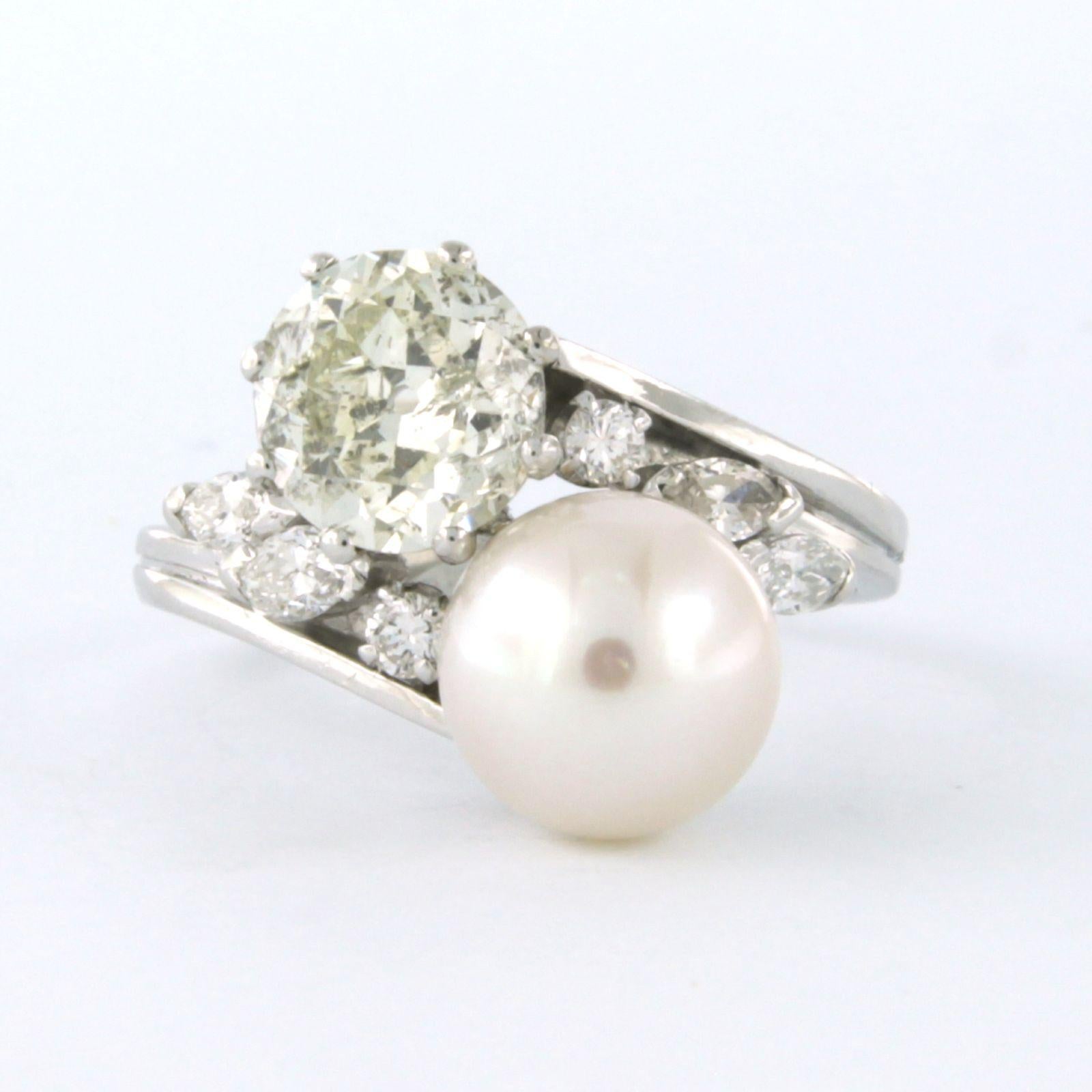 Anello con perla e diamanti fino a 1,90ct in oro bianco 18k 5,8 grammi in vendita 2