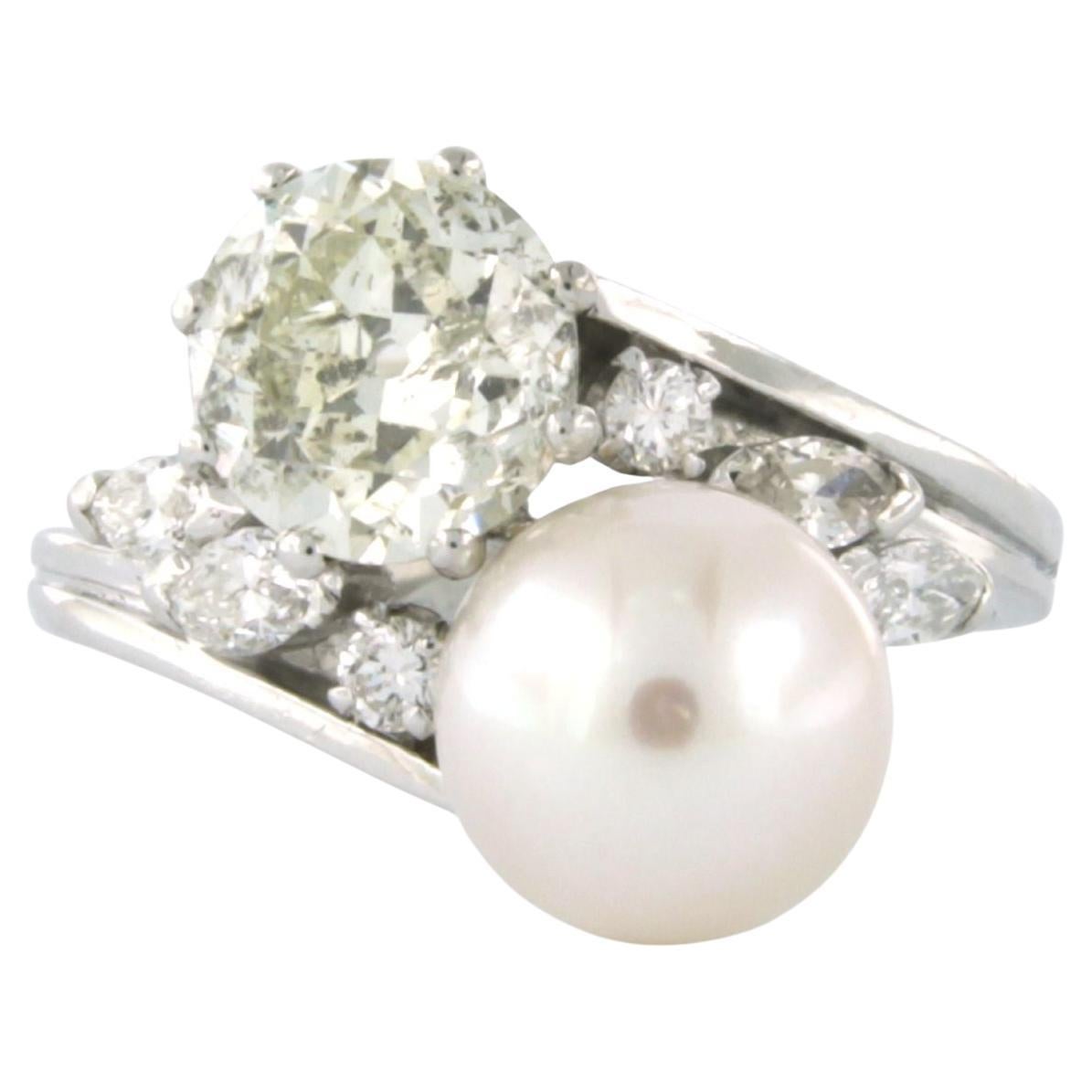 Anello con perla e diamanti fino a 1,90ct in oro bianco 18k 5,8 grammi in vendita