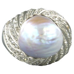 Ring with pearl and old mine cut diamonds up to 1.00ct 18k gold 12.1 grams