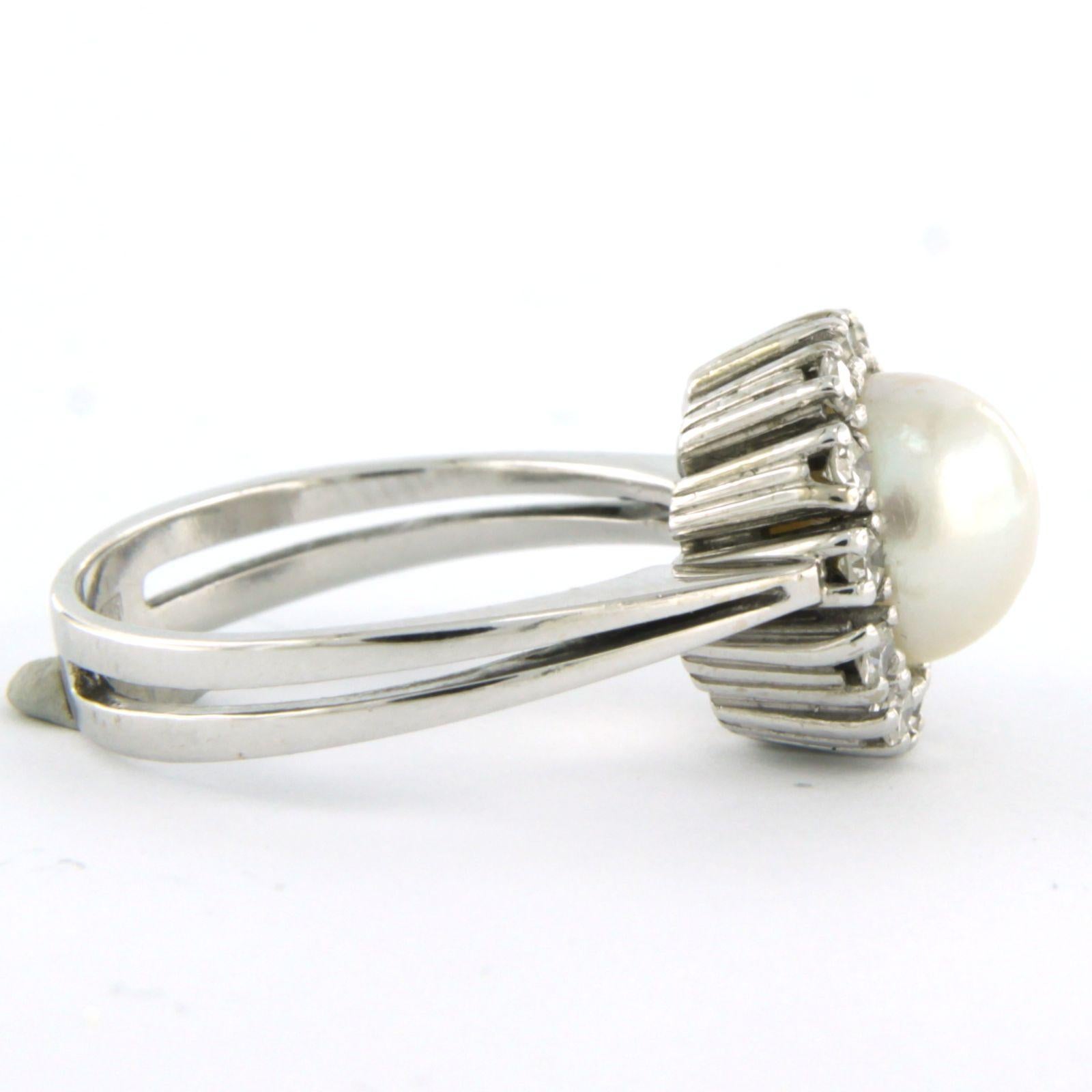 Moderno Anello con perla e diamanti a taglio singolo fino a 0,25ct in oro 14k 5,6 grammi in vendita