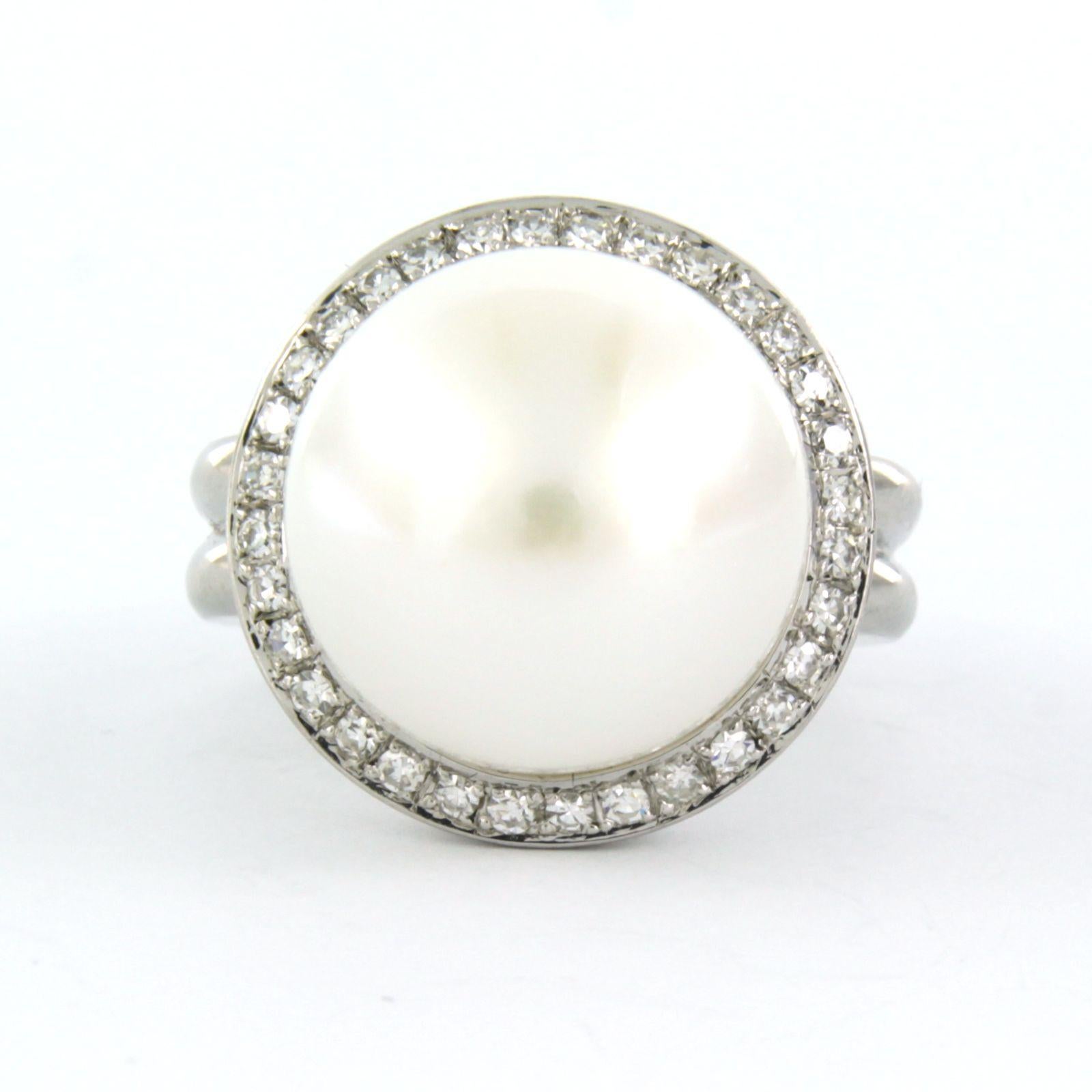 Anillo con perla y diamantes talla única de hasta 0,50 ct 14,2 gramos Oro blanco de 18k en venta 1