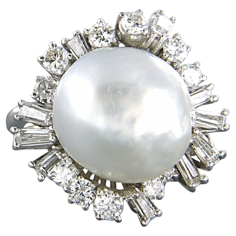 Ring with pearl, brilliant and taper cut diamonds up to 1.00ct 18k white gold For Sale