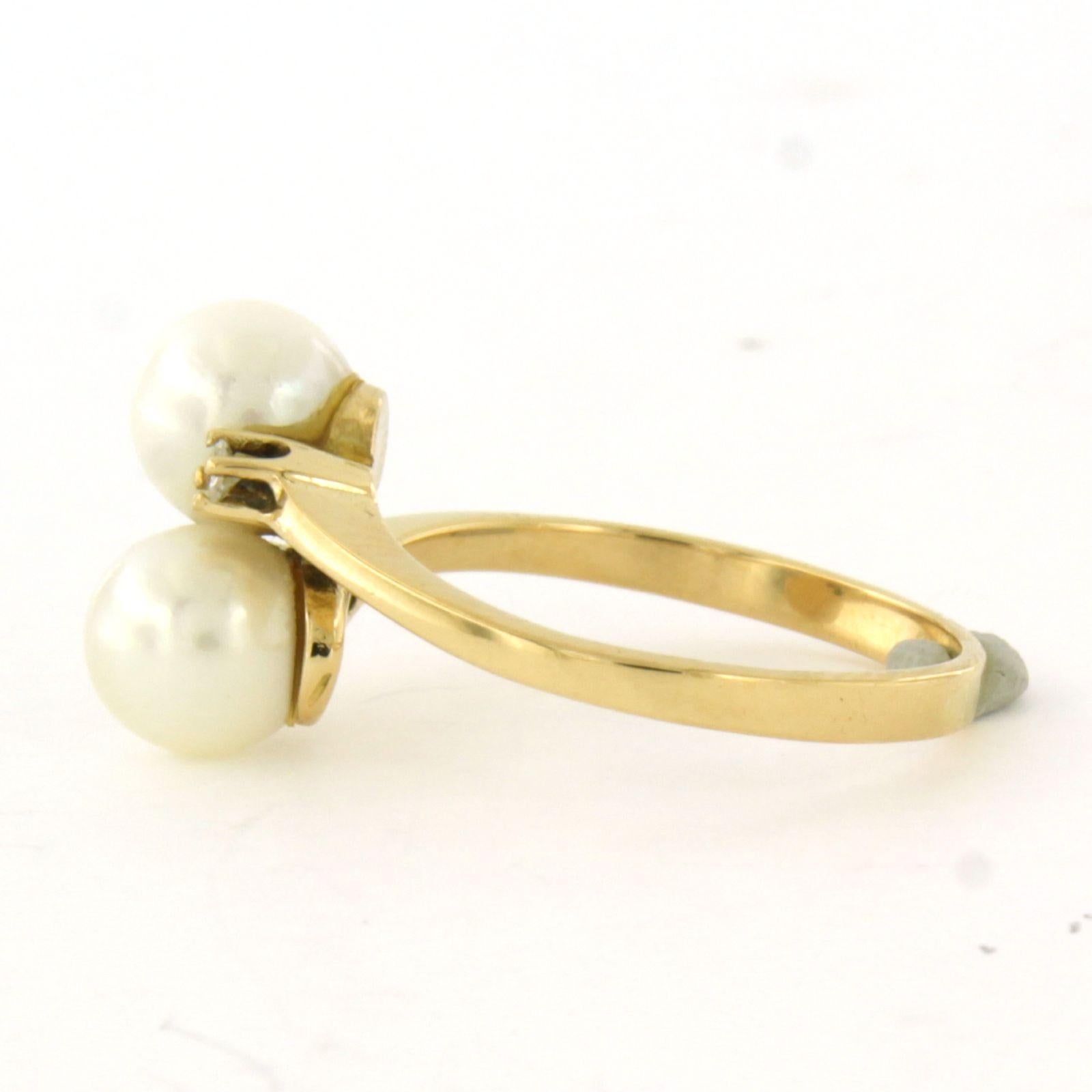 Anello con perle e diamanti taglio singolo fino a 0,03ct in oro giallo 18k In condizioni ottime in vendita a The Hague, ZH