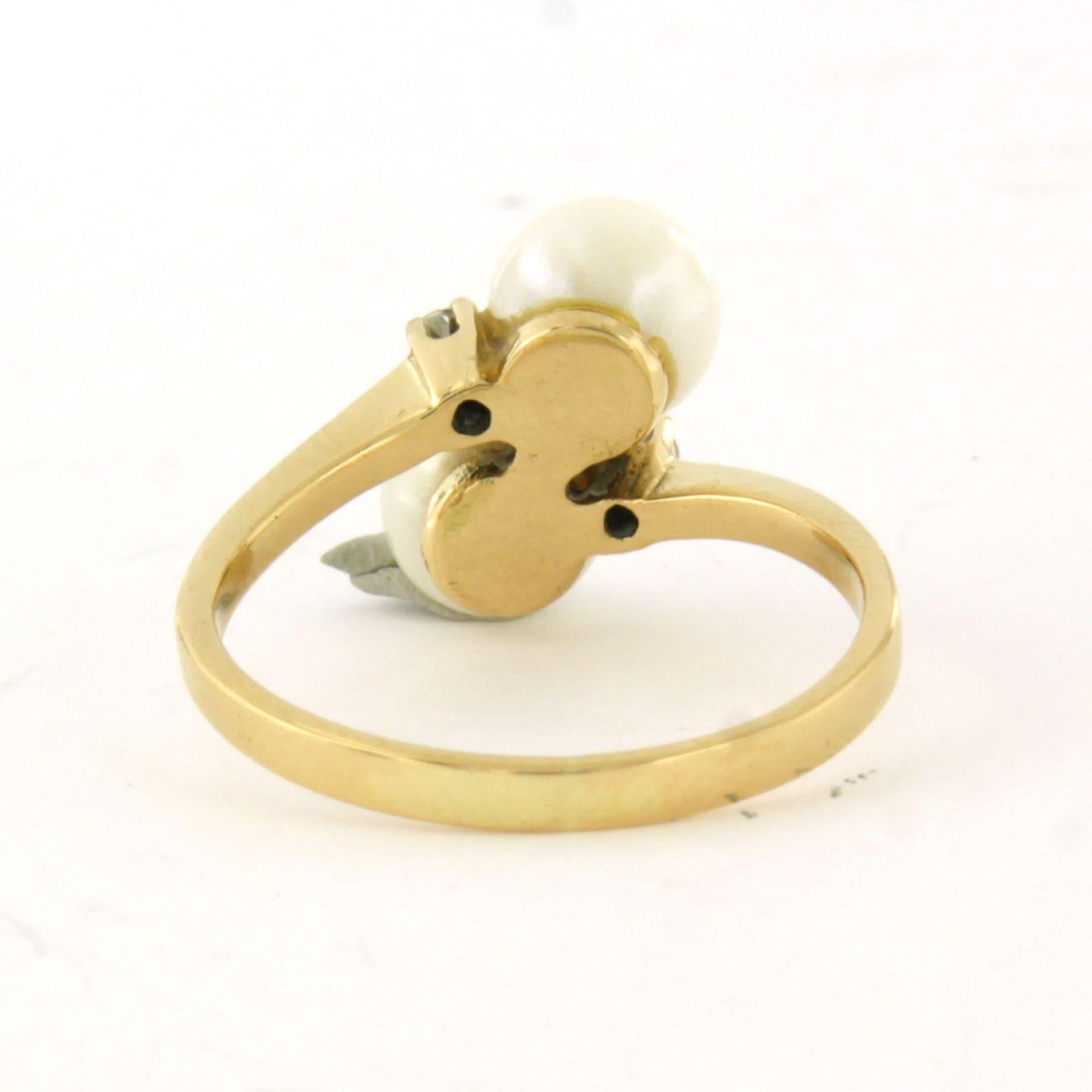 Anello con perle e diamanti taglio singolo fino a 0,03ct in oro giallo 18k in vendita 1