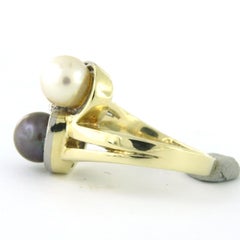 Anillo con perlas y diamantes de talla brillante y de talla simple de hasta 0,30 ct, en oro de 14k