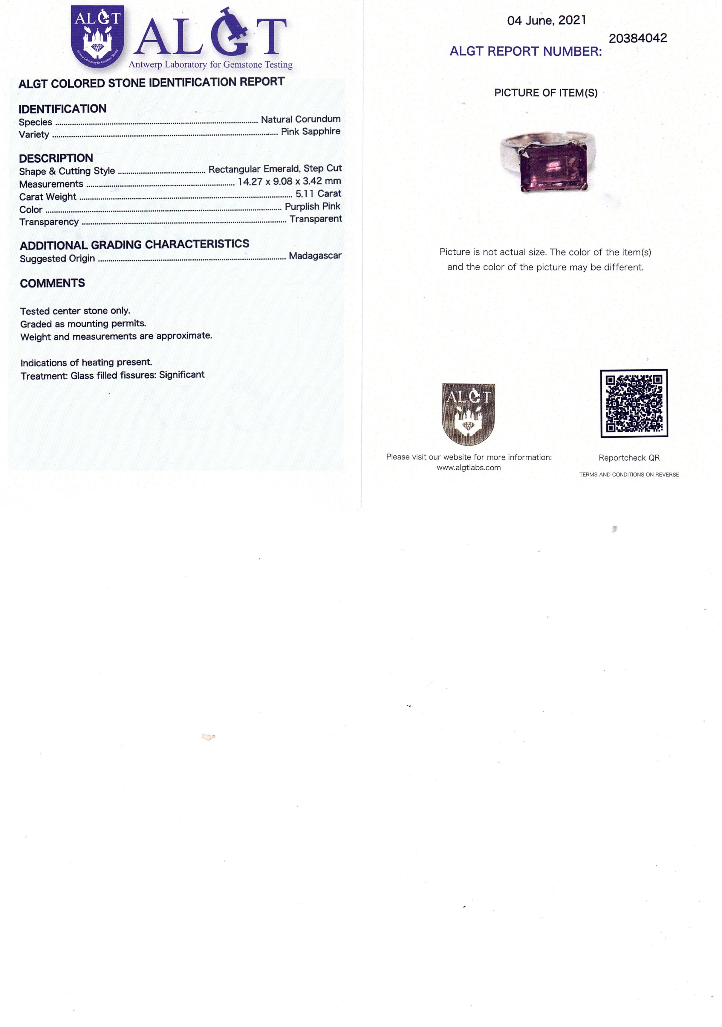 Ring with Pink Corundum Approximately 5 Carat For Sale 1