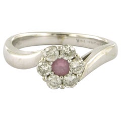 Ring with pink sapphire and brilliant cut diamonds up to 0.30ct 18k gold