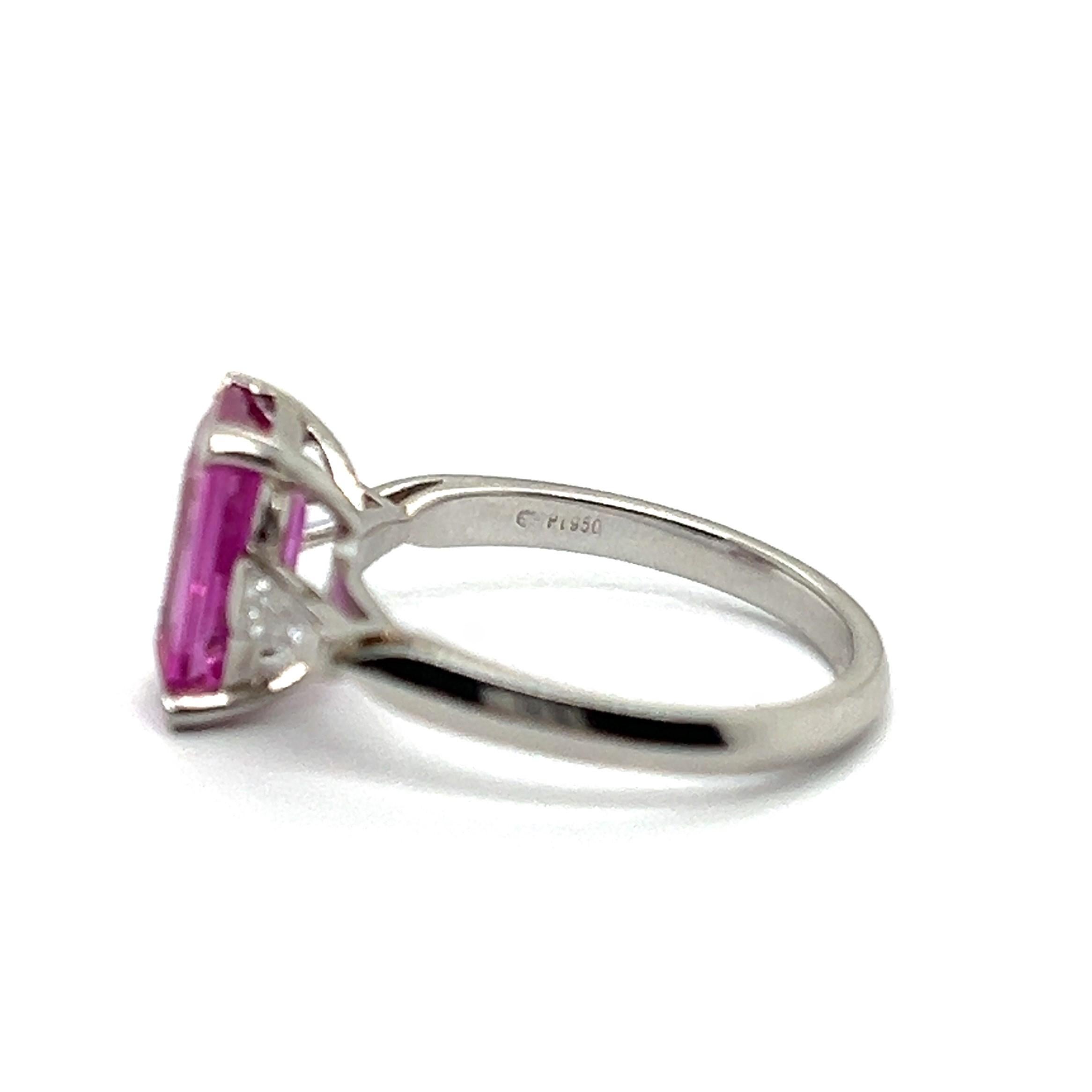 Ring with Pink Sapphire & Diamonds in Platinum by Gübelin For Sale 6