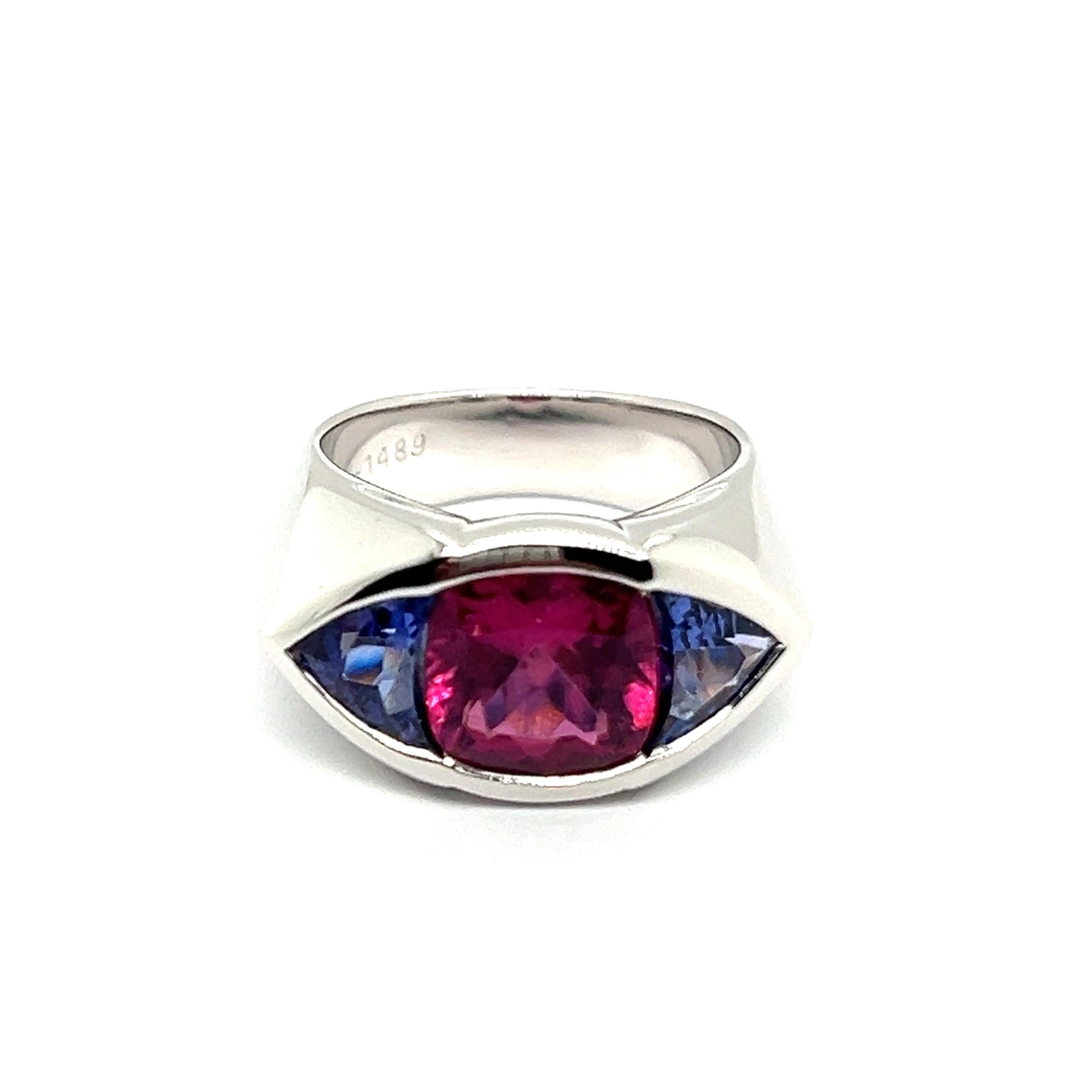 Ring with Pink Tourmaline & Tanzanite in 18 Karat White Gold by Gübelin  For Sale 4