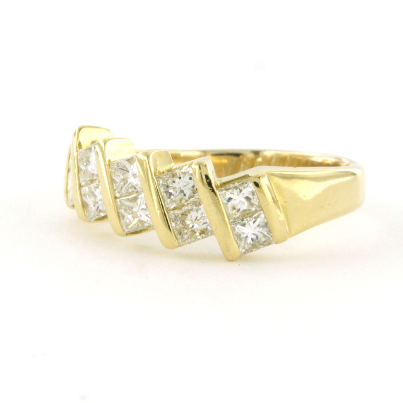 Bague avec diamants de taille prince jusqu'à 1,00ct Or jaune 14k 5,1 grammes Excellent état - En vente à The Hague, ZH