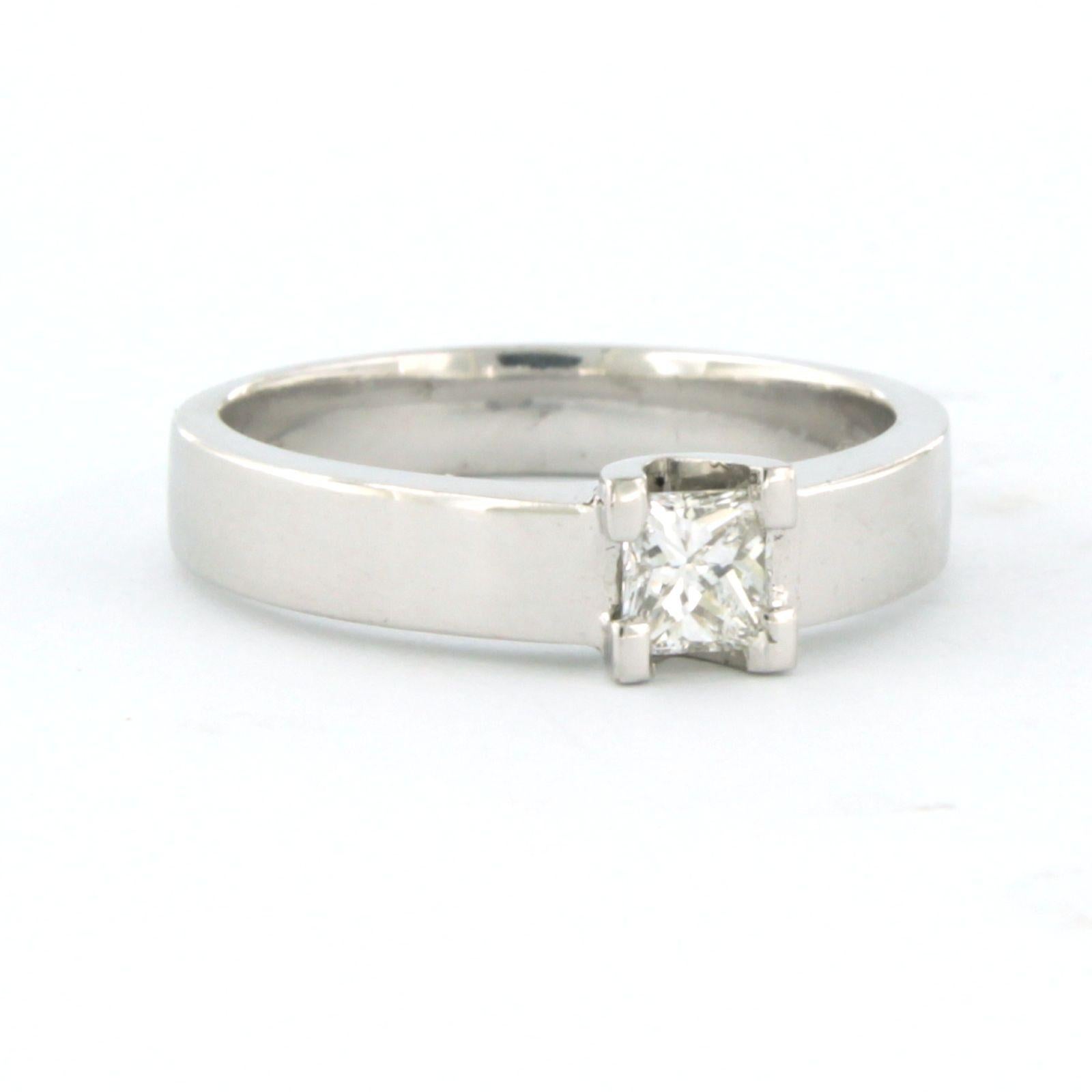 Taglio princess Anello con diamante taglio Prince Diamond fino a 0,37ct in oro bianco 18k 5,0 grammi in vendita