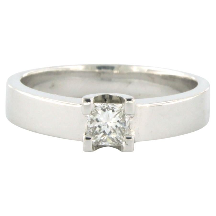 Ring with princes cut diamond up to 0.37ct 18k white gold 5.0 grams