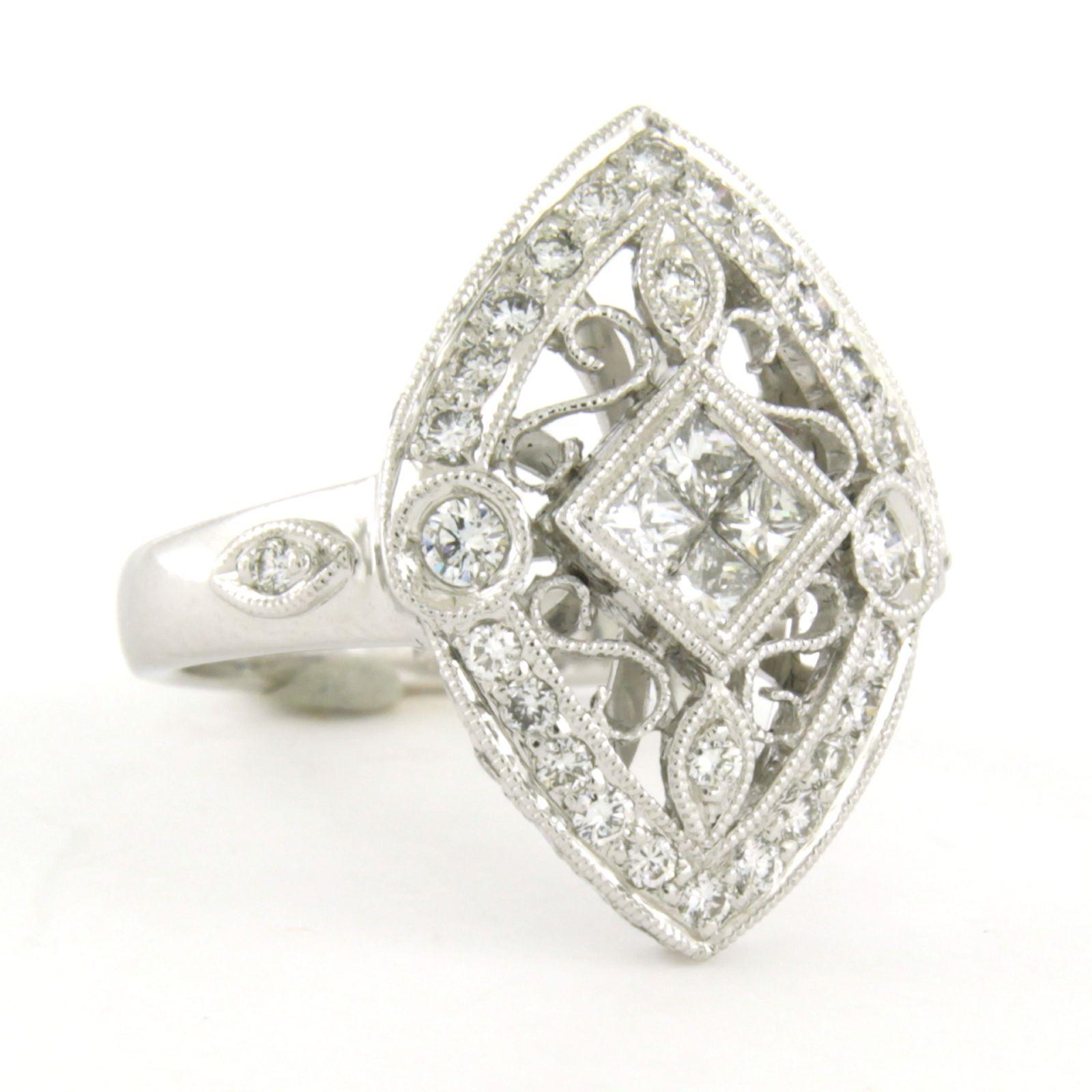 Ring mit Diamanten im Prinzessinnen- und Brillantschliff bis zu 0,56ct 18k Gold 6,7 Gramm Damen im Angebot