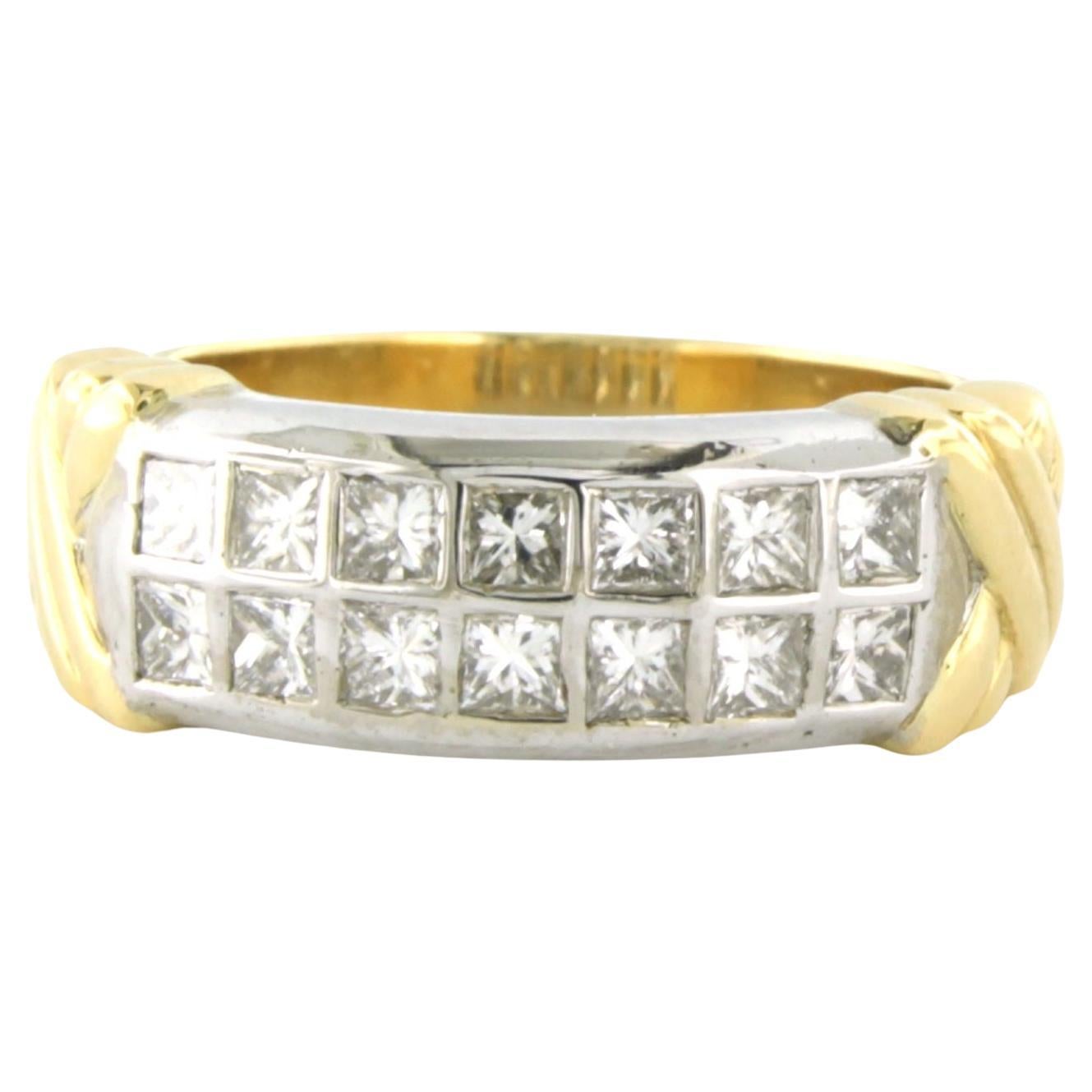 Ring with princess cut diamonds up to 0.70ct18k bicolor gold For Sale