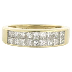 Ring with princess cut diamonds up to 1.10ct 14k yellow gold 3.3 grams