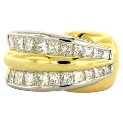 Anillo con diamantes talla princesa de hasta 2,00 ct Oro de 18k 14,5 gramos