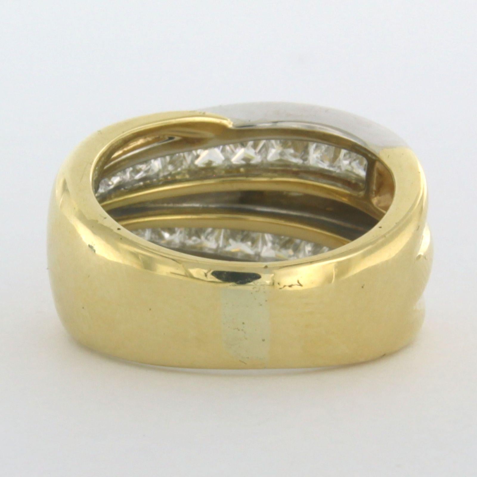 Women's ring with prindess cut diamonds up to 2.00ct 18k bicolour gold - 14.4 gram For Sale