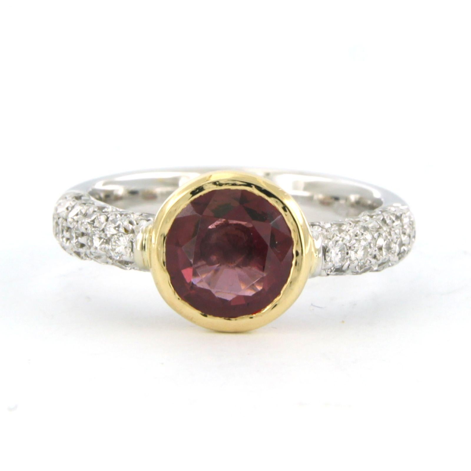 Modern Ring with rubelite up to 1.20ct and brilliant cut diamonds up to 1.20ct 18k gold For Sale