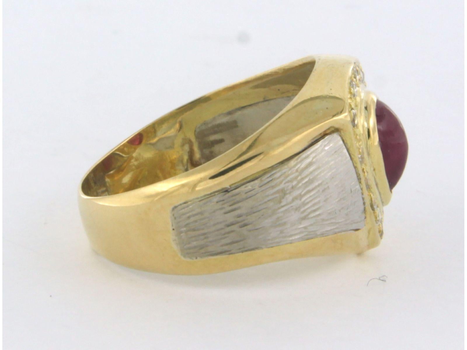 Women's Ring with ruby and brilliant cut diamonds up to 0.21ct 14k bicolour gold For Sale