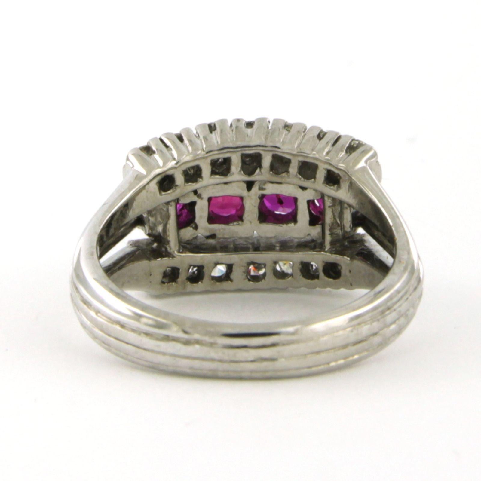 Ring with ruby and brilliant cut diamonds up to 0.28ct 18k white gold 7.0 grams Damen im Angebot