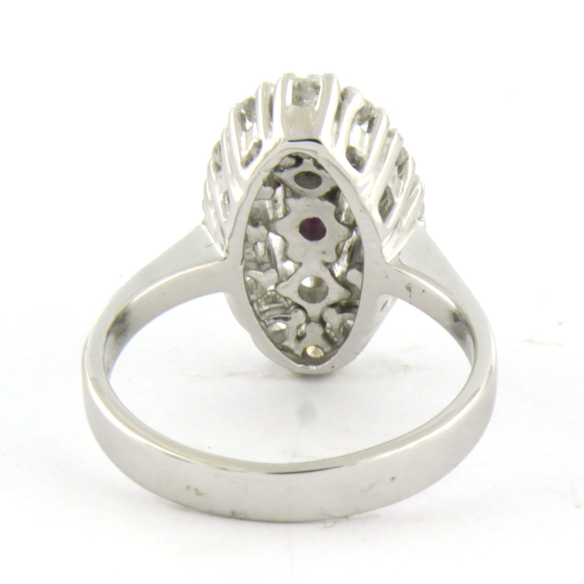 Anello con rubino e diamanti taglio brillante fino a 0,70 carati in oro 14k 5,7 grammi in vendita 1