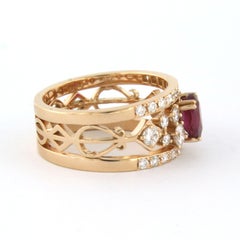Ring with ruby and brilliant cut diamonds up to 0.82ct 18k gold 7.4 grams