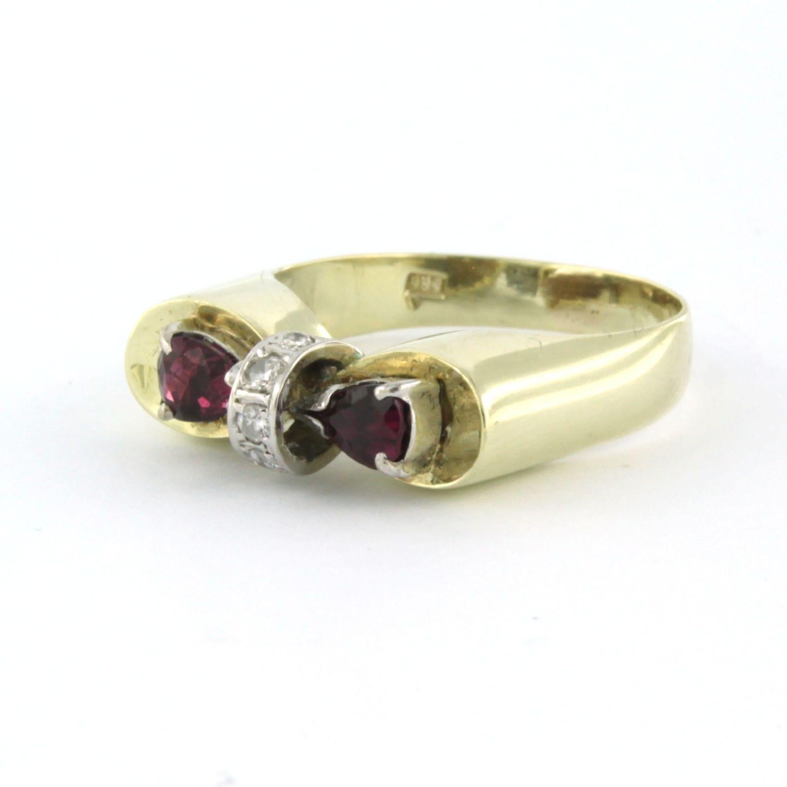 Modern Ring with ruby and diamonds 14k bicolor gold For Sale