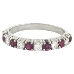 Ring with Ruby and diamonds 14k white gold
