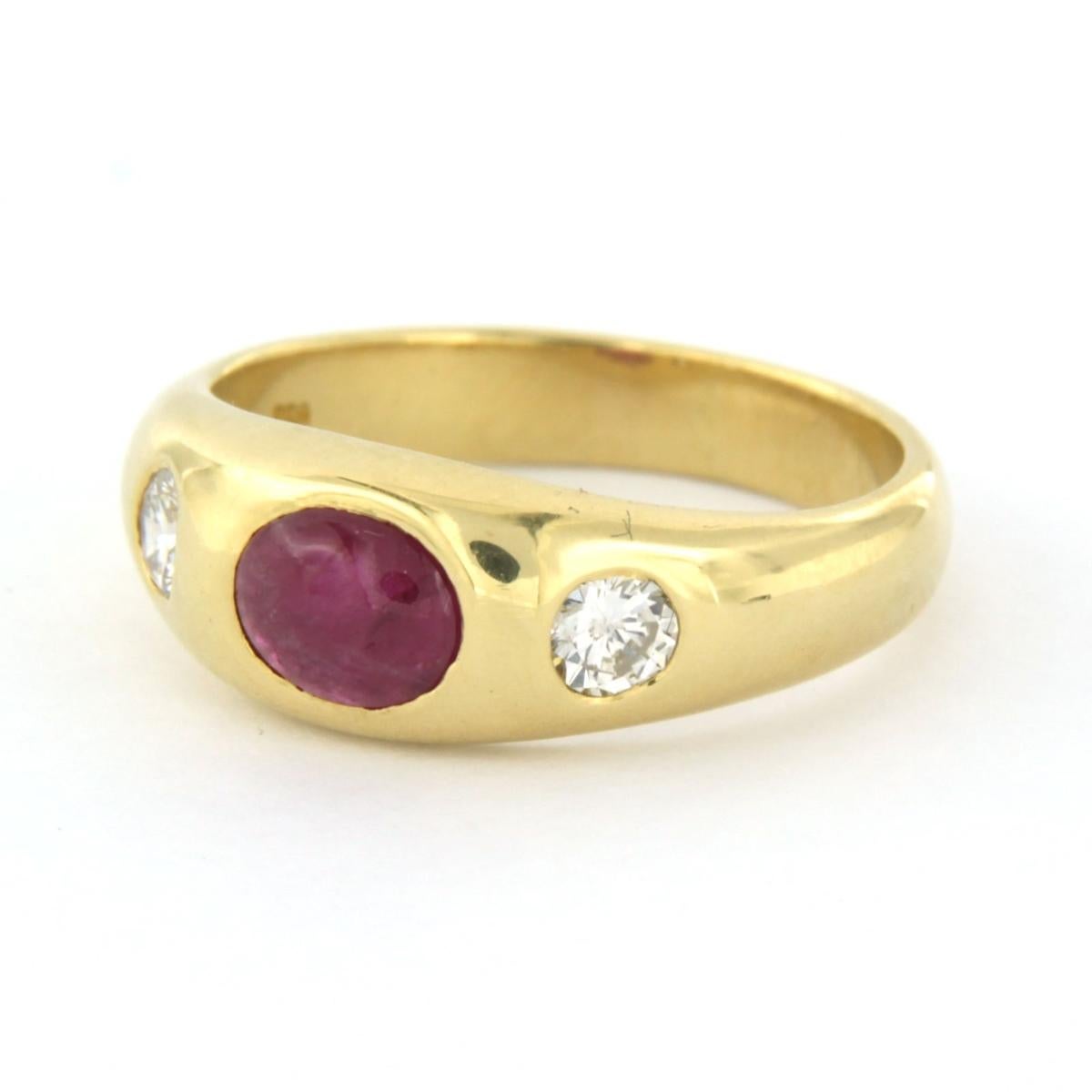 Brilliant Cut Ring with ruby and diamonds 18k yellow gold For Sale