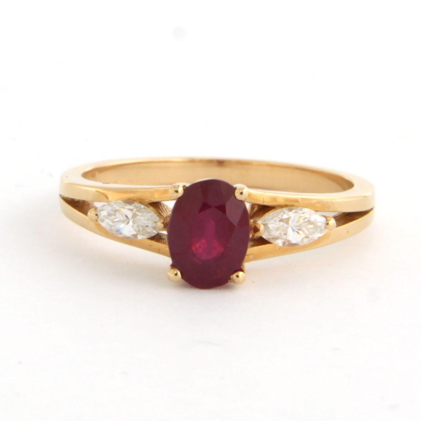 Anello in oro rosa 18k con rubino fino a 1,24 carati e diamante taglio marquise fino a 0,38 carati - F/G - VS/SI - misura US 7,25 - EU 17,5(55)

Descrizione dettagliata:

La parte superiore dell'anello misura 6,8 mm di larghezza e 5,7 mm di