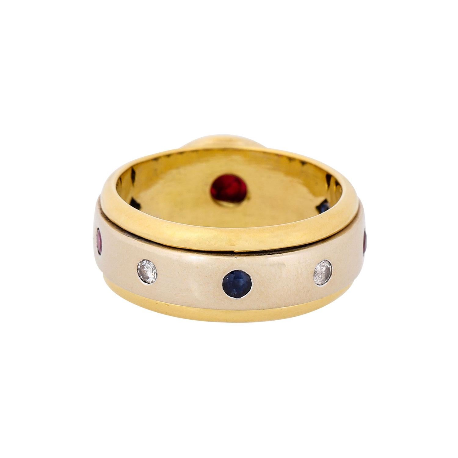 Ring with Ruby Cabochon In Good Condition For Sale In Stuttgart, BW