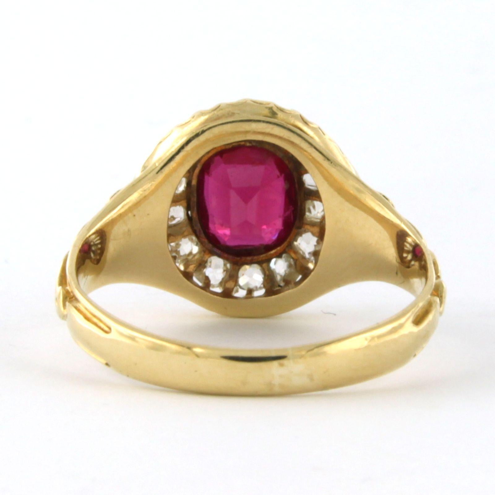 18 kt yellow gold ring set with ruby ​​verneuille and old mine cut diamonds tot. 0.40 ct - F/G - SI - ring size U.S. 8 - EU. 18(57)

detailed description:

the top of the ring is 1.3 cm wide by 4.9 mm high

Ring size U.S. 8 - EU. 18(57), ring can be
