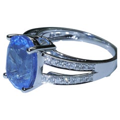 Ring mit Santa Maria-Farbe, dunkelblauem, hellblauem Aquamarin und Blumenmuster