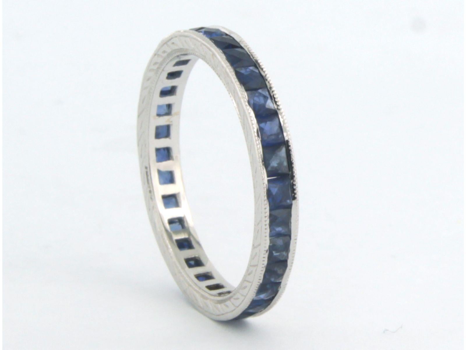 Modern Ring with Sapphire 14k white gold 