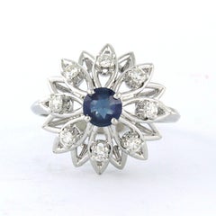 Ring with sapphire and brilliant cut diamonds up to 0.32ct 18k gold 5.0 grams