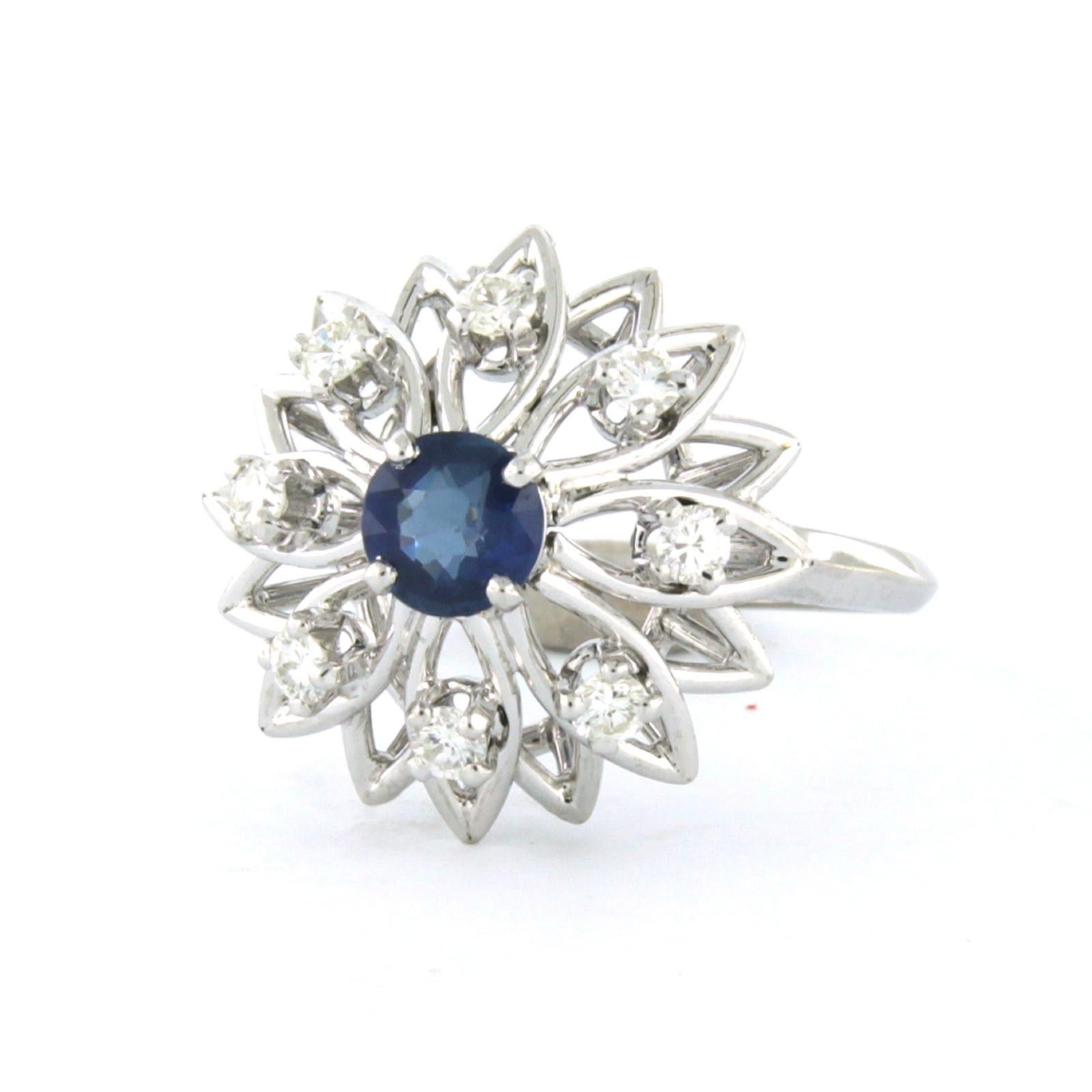 Ring mit Saphir und Diamanten im Brillantschliff bis zu 0,32ct 18k Gold 5,0 Gramm (Moderne) im Angebot