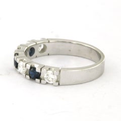 Anello con zaffiro e diamanti a taglio Brilliante fino a 0,48 ct, oro 14k, 3,7 grammi